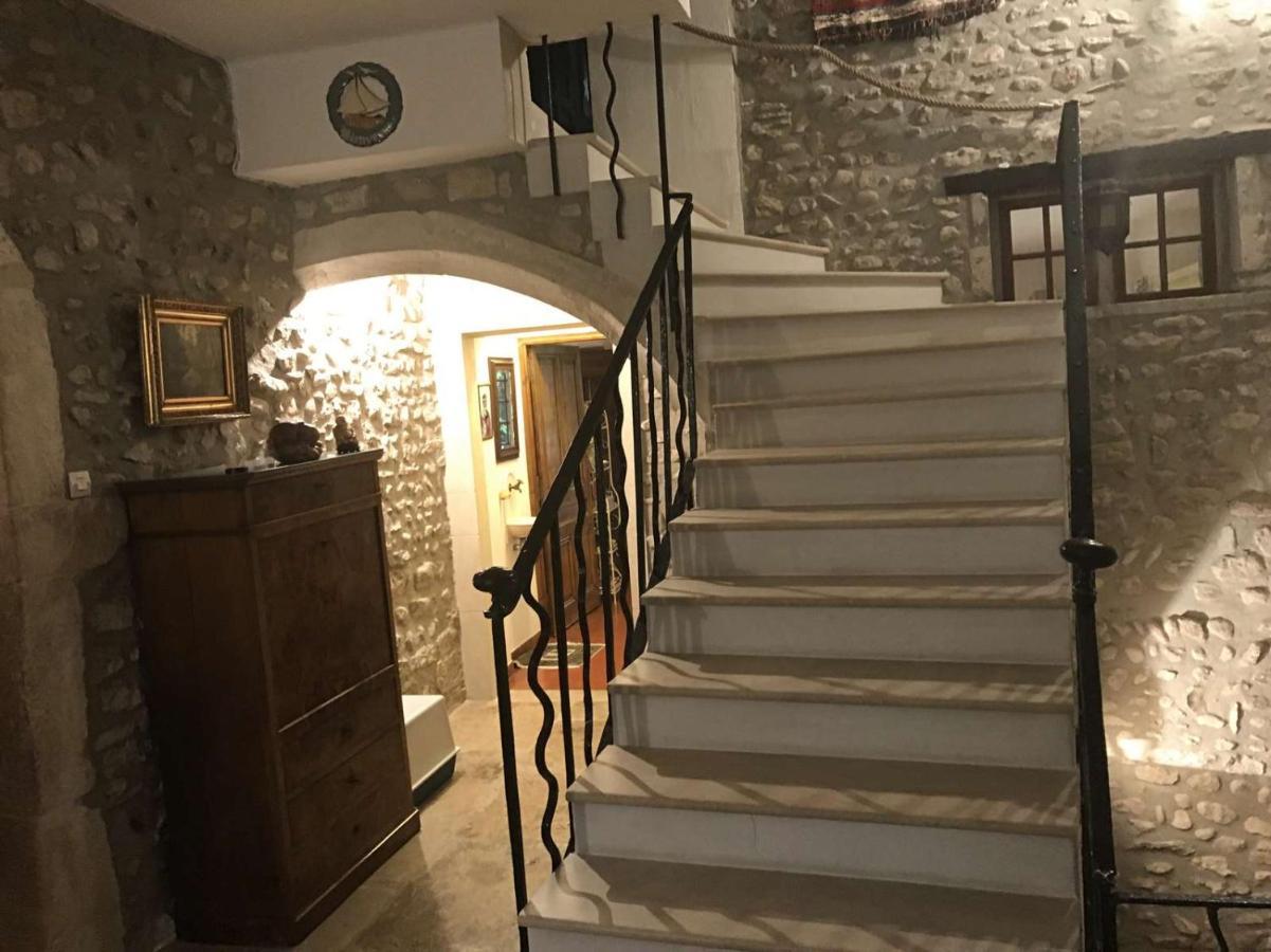 Gite Belle Vue Bed & Breakfast Visan Ngoại thất bức ảnh
