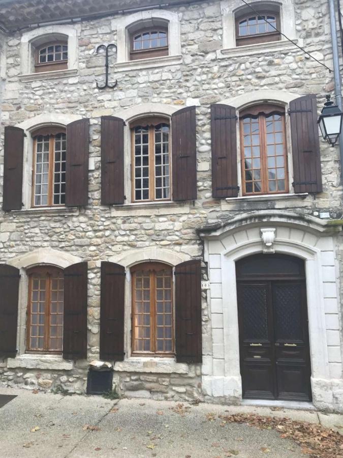 Gite Belle Vue Bed & Breakfast Visan Ngoại thất bức ảnh